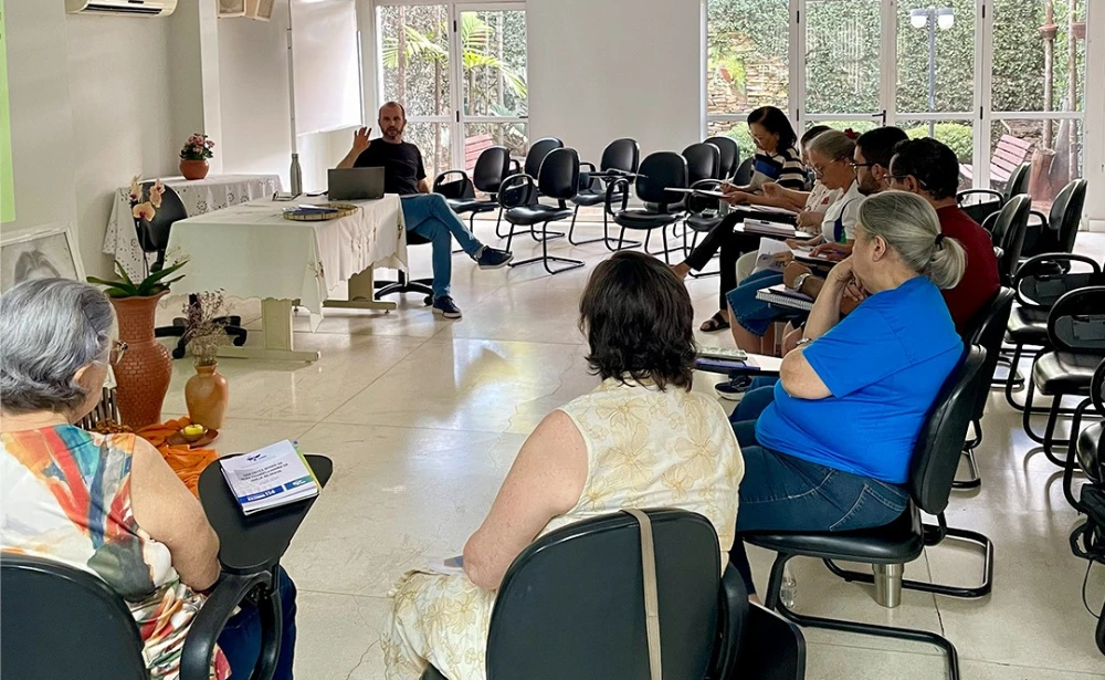 Formação no Centro Loyola de Goiânia aborda caminhos da evangelização no Brasil