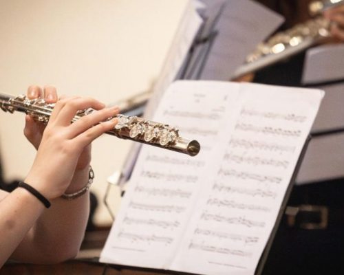 Parceria-do-Pateo-do-Collegio-e-da-Fundacao-Theatro-Municipal-oferece-programacao-musical-gratuita-1000x563