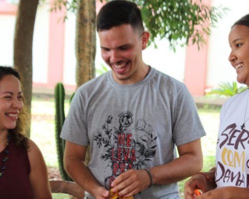 Peregrinação no Caaró inspira grupo no início do tríduo missioneiro (1)