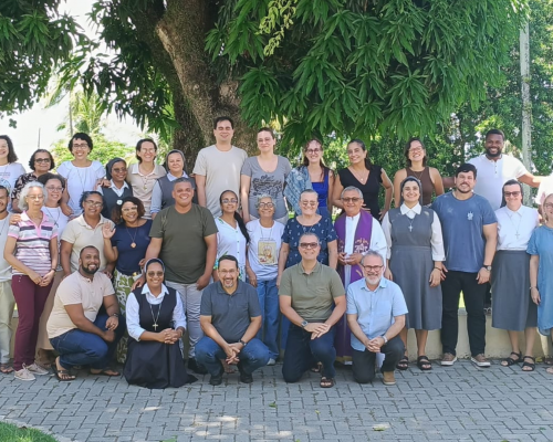 Retiro de Carnaval em Mar Grande reúne mais de 30 participantes _banner_noticia_rede-servir