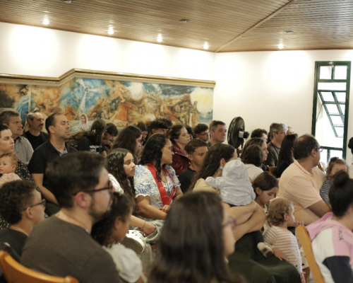 noite_taize_formacao_criancas_adolescentes_casa_santo_inacio_banner_noticia_rede-servir (4)